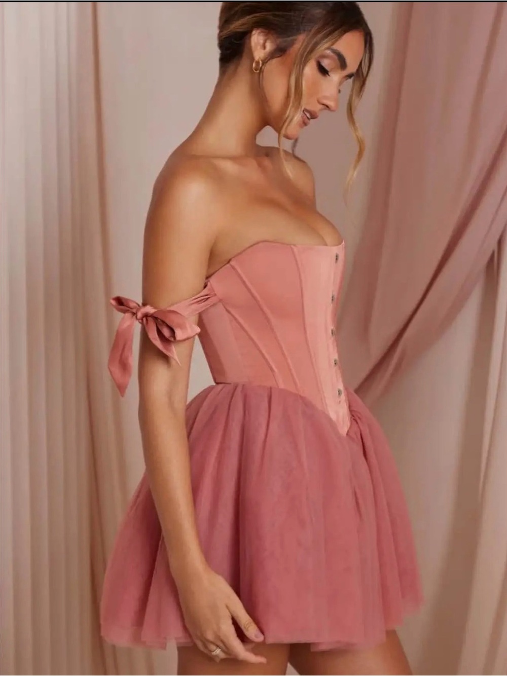 Oh Polly - REINE Size XS - Off-Shoulder Rose Pink Corset Tulle Mini Dress. - Picture 6 of 11